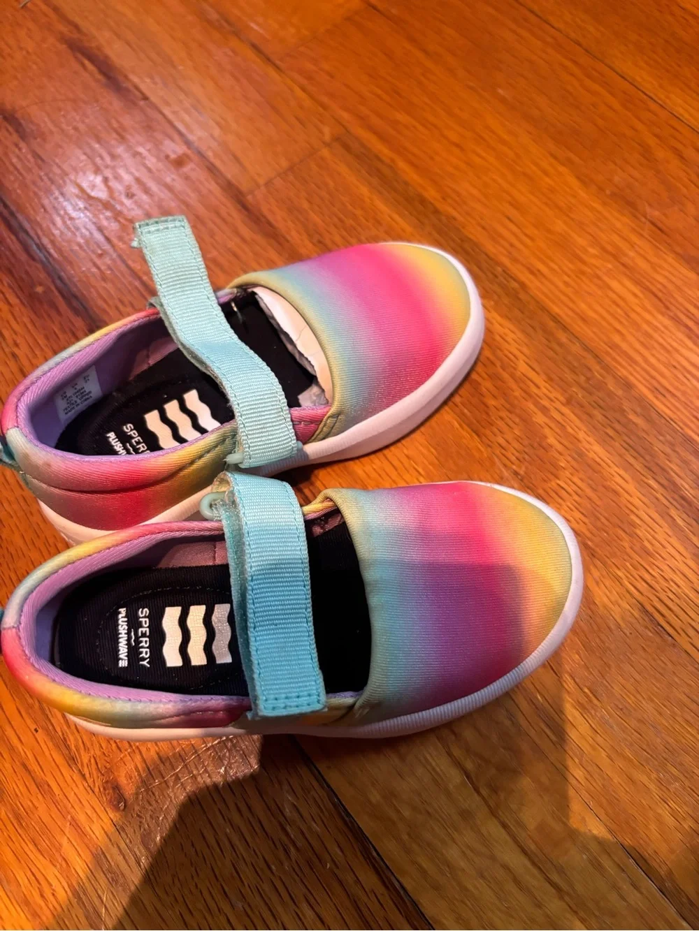 SPERRY TOP-SIDER port mast plushwave Mary Jane Toddler 5 M Rainbow